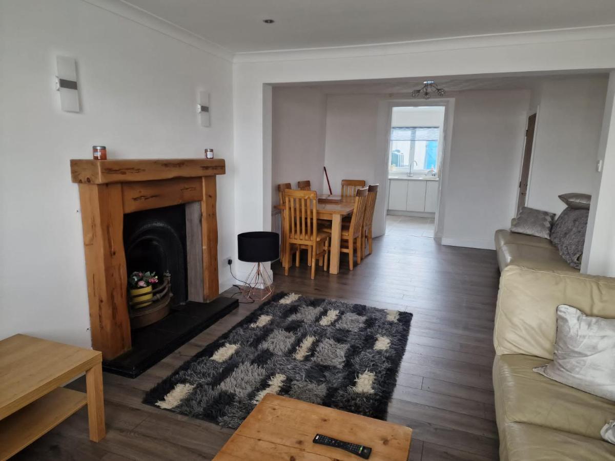 Вилла Enfield Street House Behind Portstewart Promenade With Partial Sea View From Front 3 Bed Sleeps 7 Экстерьер фото